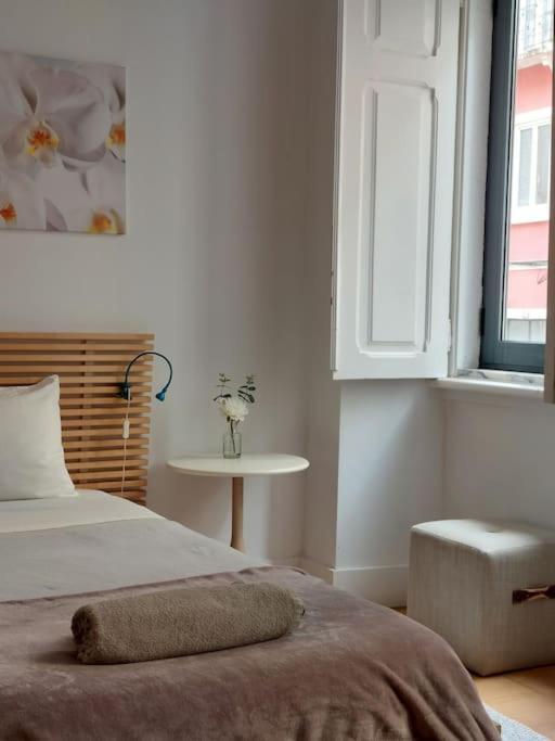 Apartment With Private Garden - Central Location ลิสบอน ภายนอก รูปภาพ